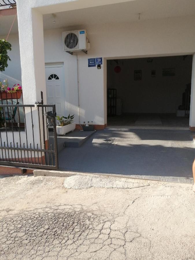 Apartman Radic トロギール エクステリア 写真