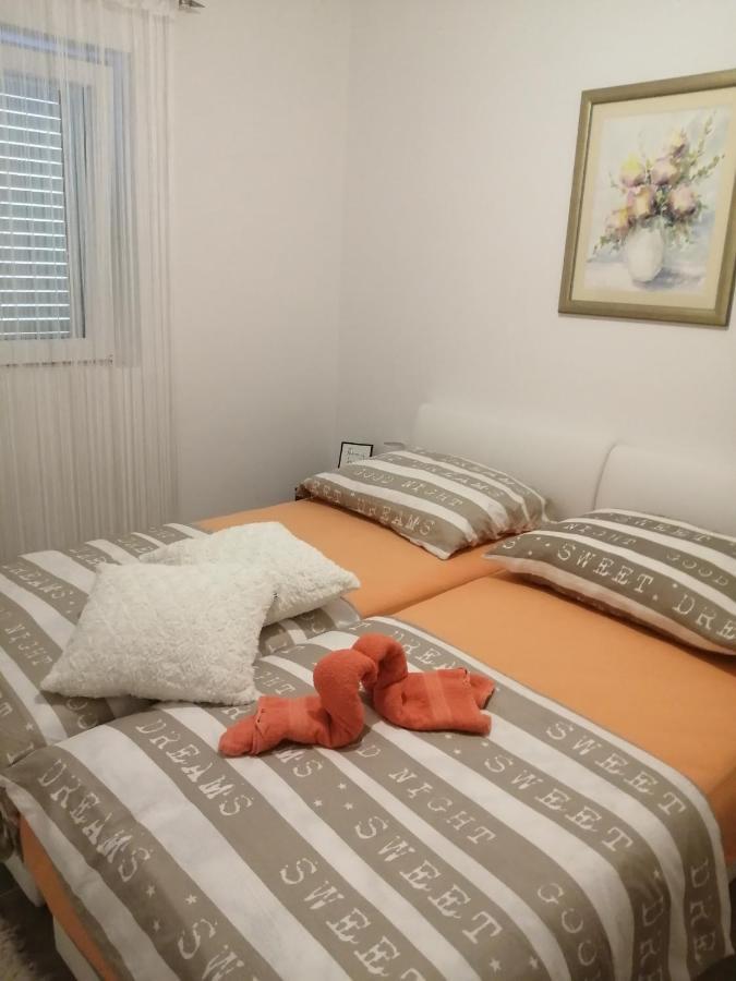 Apartman Radic トロギール エクステリア 写真