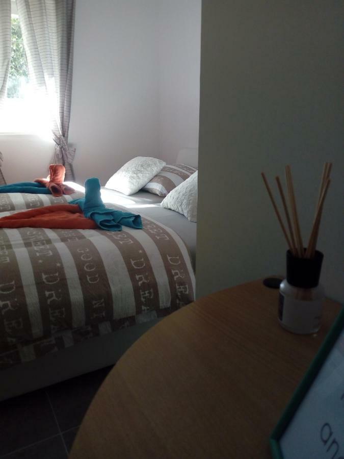 Apartman Radic トロギール エクステリア 写真